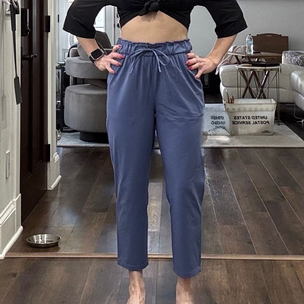 Lululemon Stretch High-Rise Crop 23", Water Drop, Sz6, EUC - Picture 10 of 13